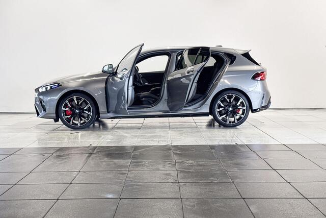 BMW 1-SERIE 120 M Sportpakket Pro Aut. - Beschikbaar vanaf: Mei 2026