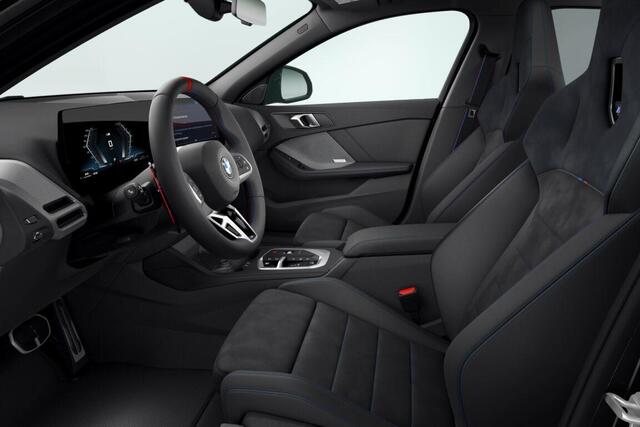 BMW 1-SERIE M135 xDrive M Sportpakket Pro Premium Pack Aut. - Beschikbaar vanaf: Mei 2026