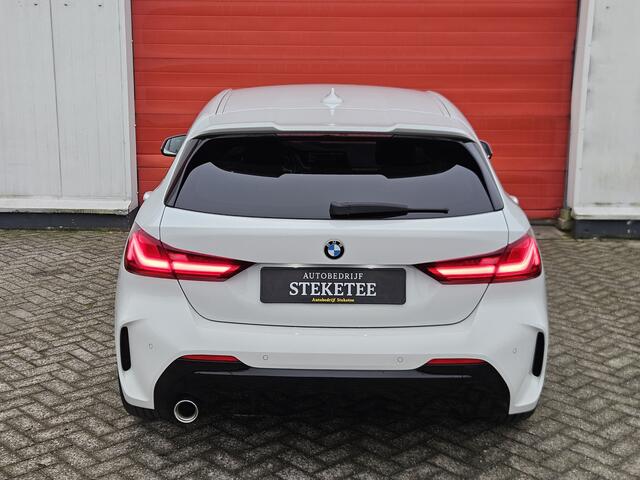 BMW 1-SERIE 118i High Executive M-Sport | Head-up | Leder