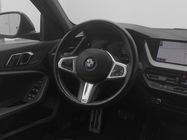 BMW 1-SERIE 116i Automaat M-Sport | CAMERA | NAVI