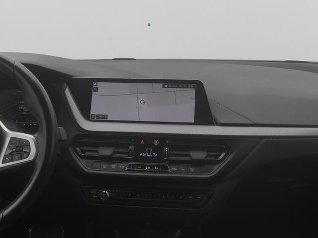 BMW 1-SERIE 116i Automaat M-Sport | CAMERA | NAVI