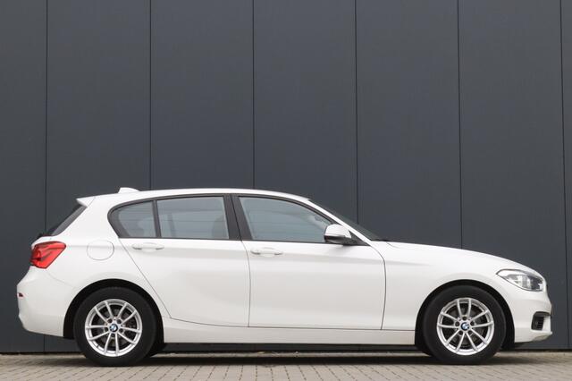 BMW 1-SERIE 118i Executive LCI2 LED koplampen Climate Control 2e eig