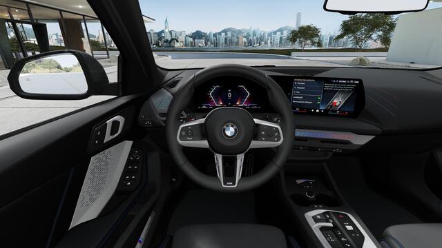 BMW 1-SERIE 120 M Sport Automaat / Sportstoelen / Achteruitrijcamera / M Adaptief onderstel / Stoelverwarming