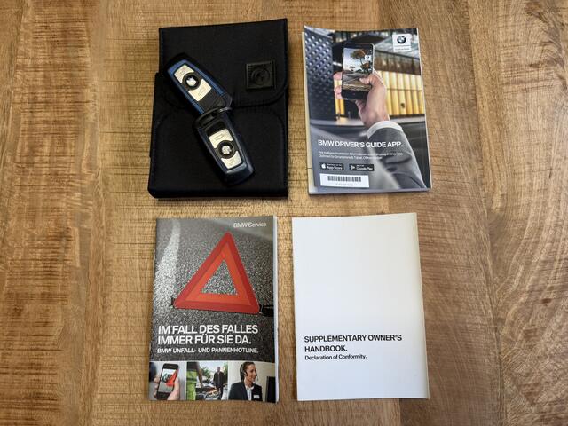 BMW 1-SERIE 118i Edition M Sport Shadow High Executive | RIJKLAAR | Navi | Stoelverwarming