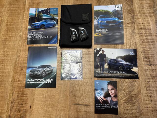 BMW 1-SERIE 118i Executive Edition M | RIJKLAAR | Stuurverwarming!