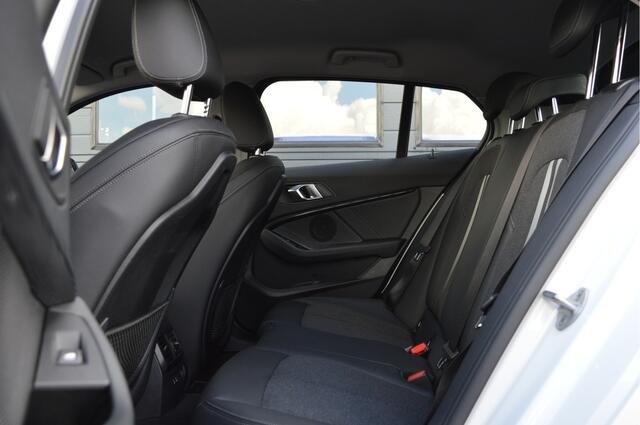 BMW 1-SERIE 118i Executive Edition Sport Line