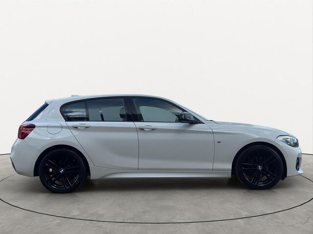 BMW 1-SERIE 118i 136PK Automaat M-Sport Shadow Leer LED Navi Professional