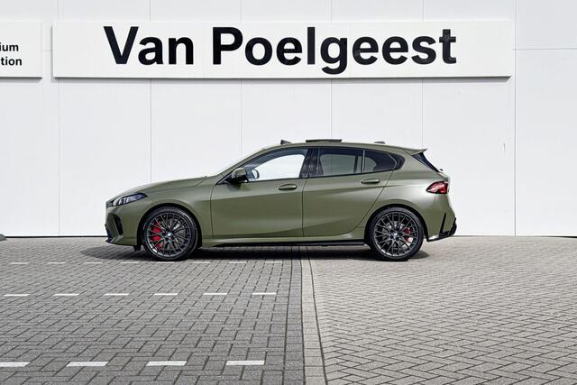 BMW 1-SERIE 120 | Innovation Pack | M Sport | Panoramadak |