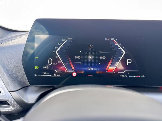 BMW 1-SERIE 120 | Innovation Pack | M Sport | Panoramadak |