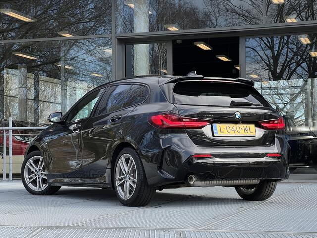 BMW 1-SERIE 118i Business Edition Automaat 136PK | M-Sport | Panoramadak | Navigatie | Achteruitrijcamera | Stoelverwarming