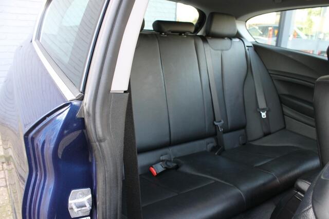 BMW 1-SERIE 120i High Executive