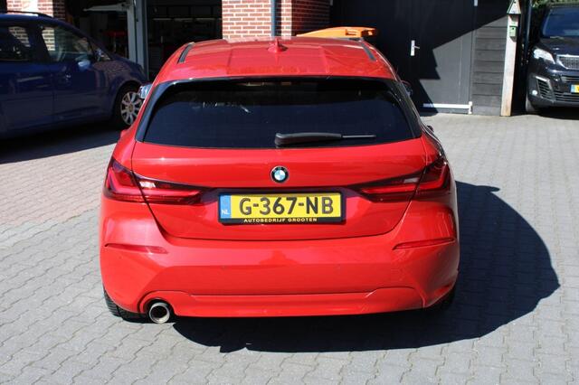 BMW 1-SERIE 118I Automaat 140Pk Executive Editon