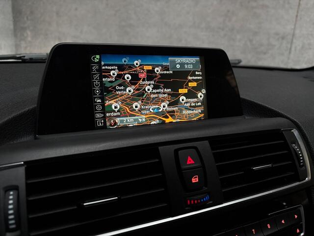BMW 1-SERIE 118i M Sport Executive (NAVIGATIE, M PAKKET, ALCANTARA, HARMAN/KARDON, CLIMATE, SPORTSTOELEN, PARKEERSENSOREN, NIEUWE APK, NIEUWSTAAT)