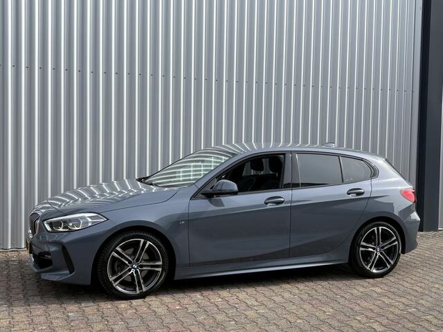BMW 1-SERIE 118i Executive Edition | M-Sport Pakket | Apple Carplay