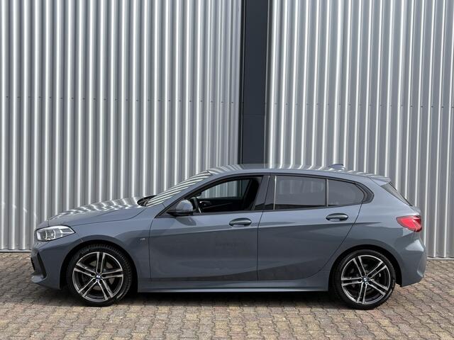 BMW 1-SERIE 118i Executive Edition | M-Sport Pakket | Apple Carplay