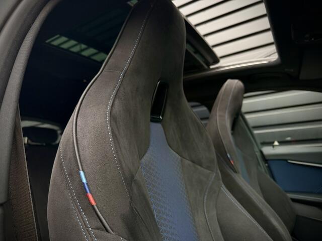BMW 1-SERIE 118i M-PERF. M135 PANO|SCHAALSTOEL|H/K|HUD VOL!