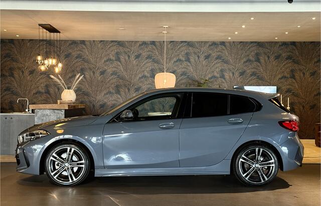 BMW 1-SERIE 118d M-Sportpakket I 18" I Camera I NL Auto