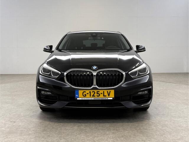 BMW 1-SERIE 118i Executive Edition 141PK | Virtual | Sfeer | Clima | Carplay | Cruise | Parkeersens.