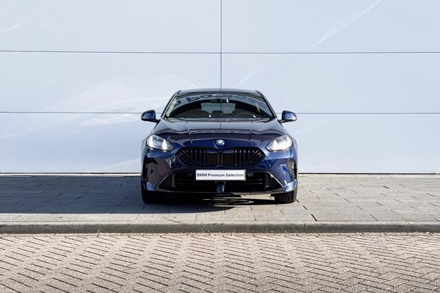 BMW 1-SERIE 120 M Sportpakket Pro | Driving Assistant Plus | Premium Pack | Huisselectie