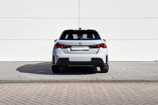 BMW 1-SERIE 120 M Sportpakket Pro | Premium Pack | Driving Assistant | Huisselectie