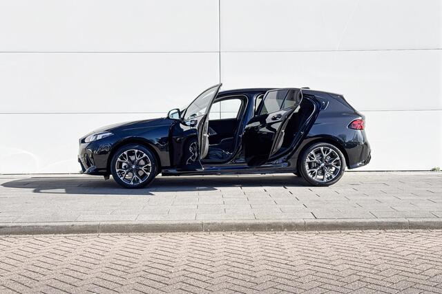BMW 1-SERIE 120 M Sport Design Edition | Driving Assistant | Premium Pack | Huiselectie