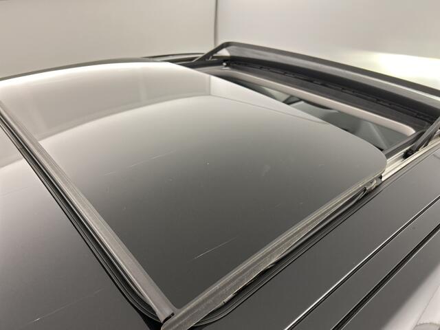 BMW 1-SERIE 118i M-Sport Shadow-Line Pano-dak/Adap.Cruise/Sportstoel/18'LMV