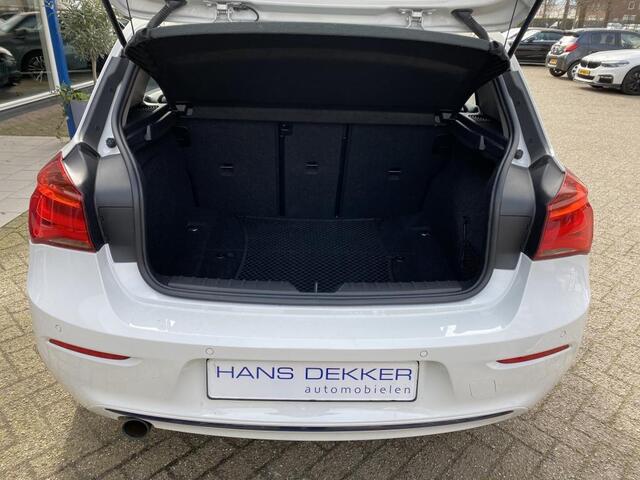 BMW 1-SERIE 118i Ed.Sp.Ex. Stoelverwarming / Leer