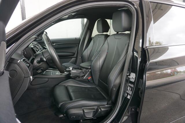 BMW 1-SERIE 118i Dealeronderhouden | M-Pakket | Harman Kardon | Carplay | 118