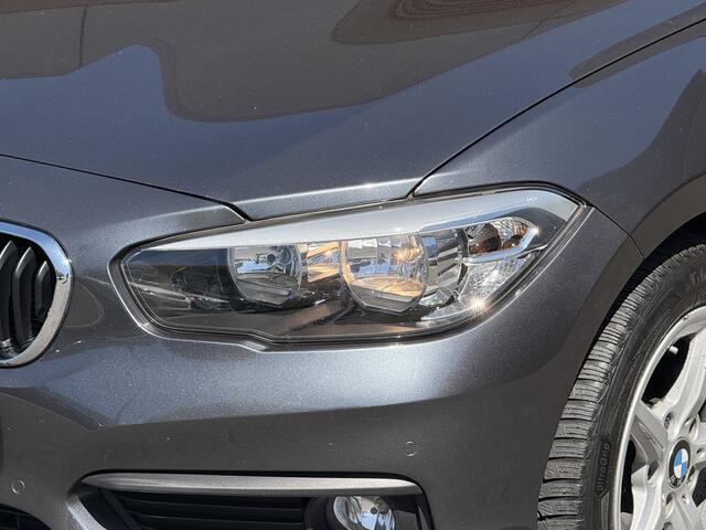 BMW 1-SERIE 116i Corporate Lease Executive Navi / Telefoon / PDC Voor en Achter / Cruise