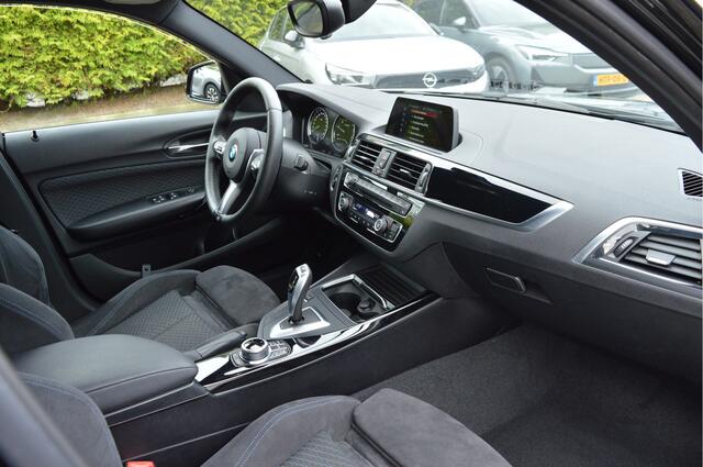 BMW 1-SERIE 118i Corp. Lease Exec. NL-auto / M-Sport / Clima / Navi