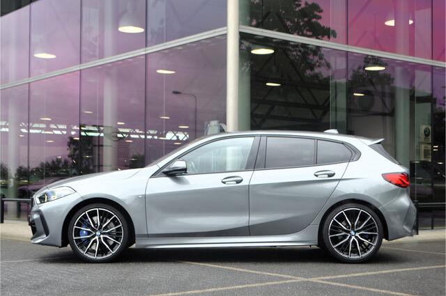 BMW 1-SERIE 118i Executive M Sport Automaat / Sportstoelen / Cruise Control / LED / M Sportonderstel / Cruise Control