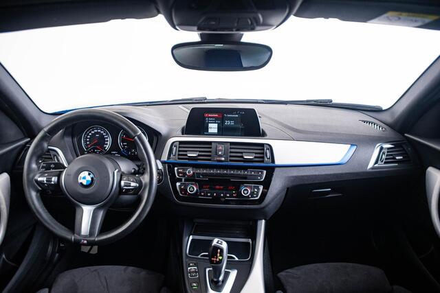 BMW 1-SERIE 118d M Sport - Cruise Control - Adaptieve LED koplampen - Lichtpakket - PDC voor/achter - Elektrisch verwarmde voorstoelen - Navigatiesysteem Business - Multifunctioneel stuurwiel - Speed Limit Info -