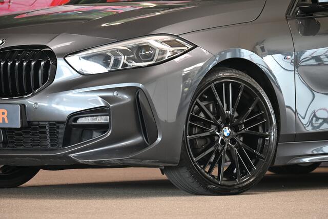 BMW 1-SERIE 118i Corporate High Executive