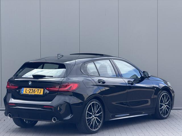 BMW 1-SERIE 120i M Sport Edition | Panorama | 19" | M Seats | HiFi Audio
