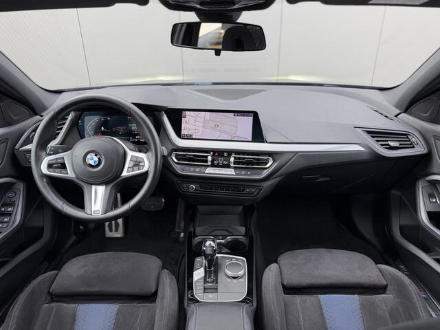 BMW 1-SERIE 120i M Sport Edition | Panorama | 19" | M Seats | HiFi Audio