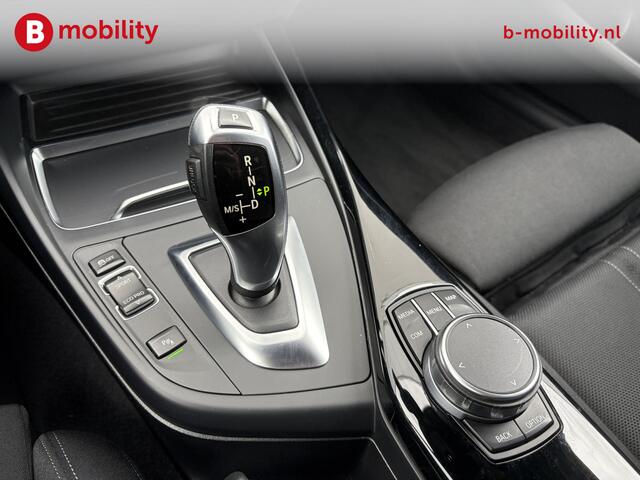 BMW 1-SERIE 118i Executive Sportline Automaat Apple CarPlay | Hifi Audio | Sportstoelen | Cruise control