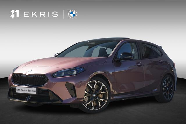 BMW 1-SERIE 120 | M Sportpakket Pro | Harman Kardon | Panoramadak | Stuurwielrand verwarmd | Trekhaak