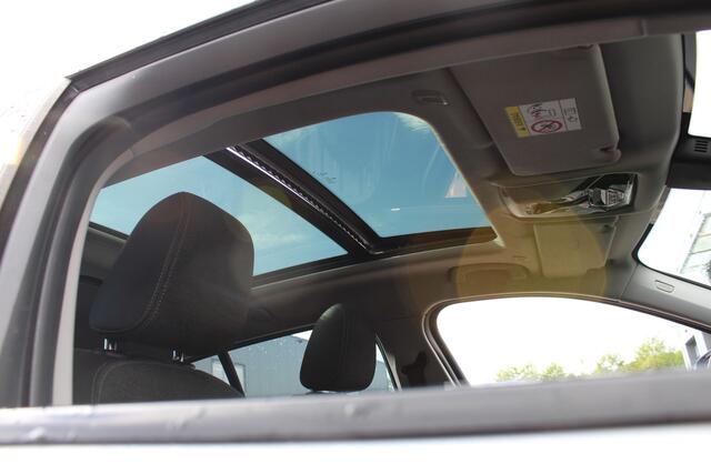BMW 1-SERIE 118i Automaat Sportline | Panoramdak | Stoelverwarming