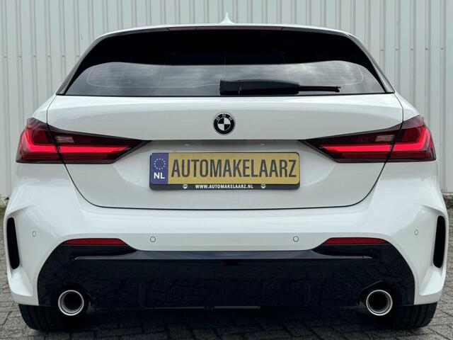 BMW 1-SERIE 118d Corporate High Executive PANO M SPORT TREKHAA