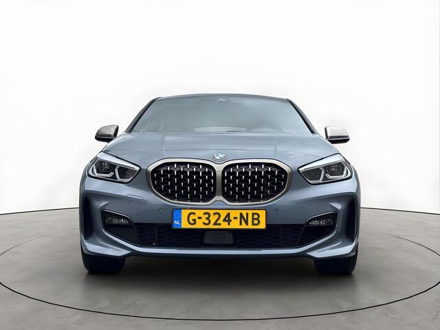 BMW 1-SERIE 118i 140PK M-Sport Plus Shadow Schaalstoelen Dode-Hoek Keyless
