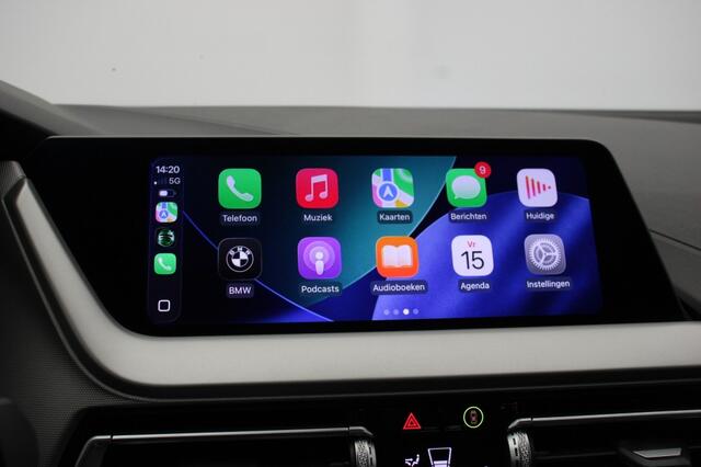BMW 1-SERIE 118i Business Edition Automaat - Digitaal Cockpit, Carplay, Cruise, PDC