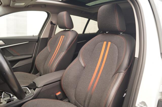 BMW 1-SERIE 118i Sportline Business Edition -PANO-ECC-CAM-PDC-
