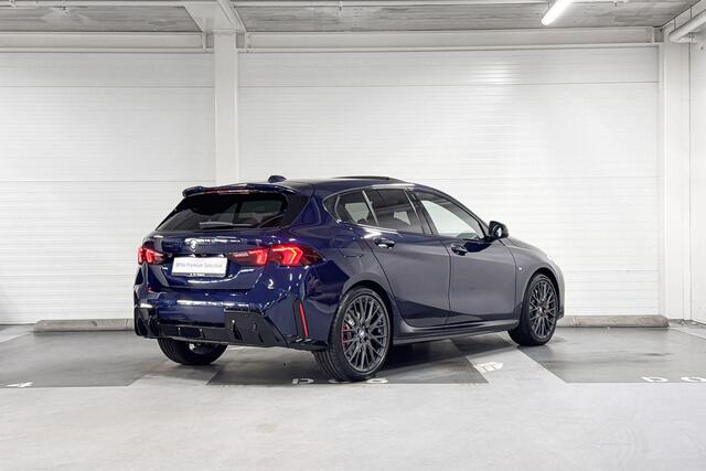 BMW 1-SERIE 120 | M-Sport Pro | Innovation Pack | Driving Assistant | Harman/Kardon | Head-up Display | Panoramadak | Comfort Access | Huisselectie 750