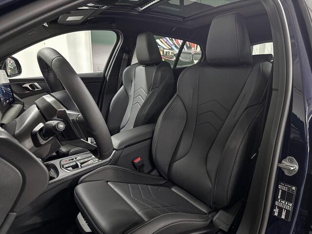 BMW 1-SERIE 120 | M-Sport Pro | Innovation Pack | Driving Assistant | Harman/Kardon | Head-up Display | Panoramadak | Comfort Access | Huisselectie 750