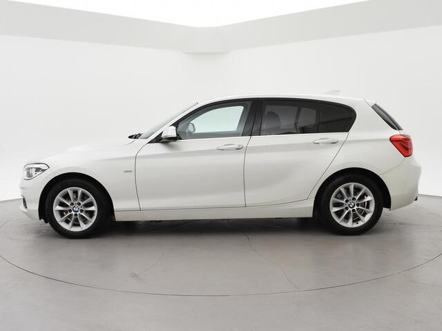 BMW 1-SERIE 120i 184 PK H.E. LUXURY AUT. + DRAADLOZE CARPLAY | LEDER | STOELVERW. | AFN. TREKHAAK
