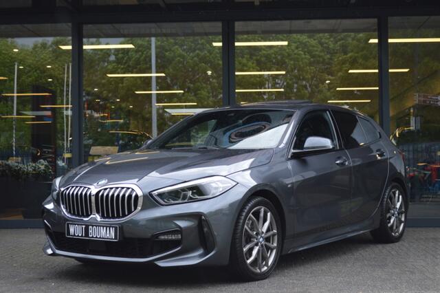 BMW 1-SERIE 118i M-Sport Led Panorama CarPlay Pdc