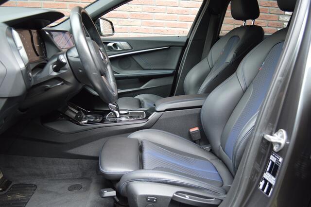BMW 1-SERIE 118i M-Sport Led Panorama CarPlay Pdc