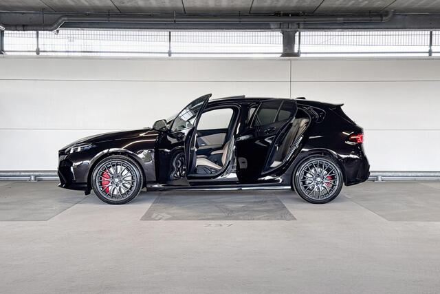BMW 1-SERIE 120 M Sport Design Edition | M Sportpakket Pro | Innovation Pack | Huisselectie