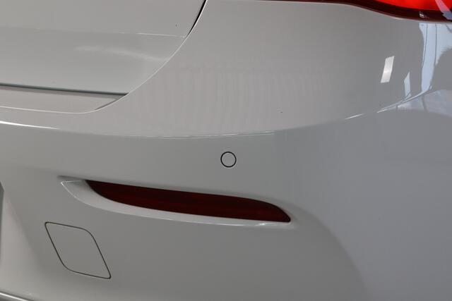 BMW 1-SERIE 118i Corporate Lease Climate I Keyless S I Parksens A -- Tweede Pinksterdag geopend van 11.00 t/m 16.00 --