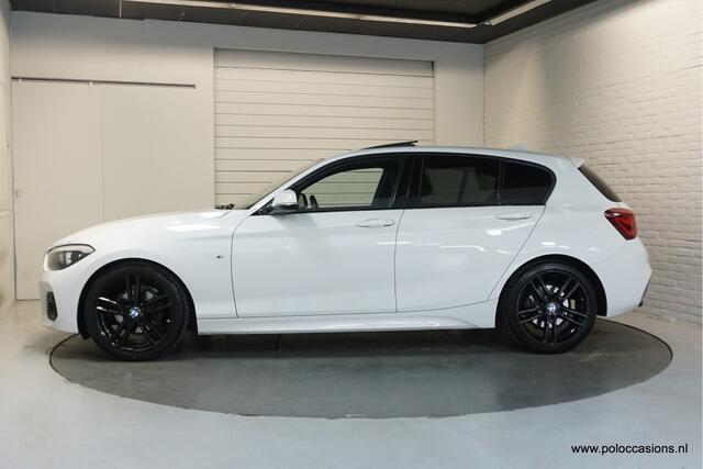 BMW 1-SERIE 118i M-Pakket | Automaat | Schuif/kantel | Carplay